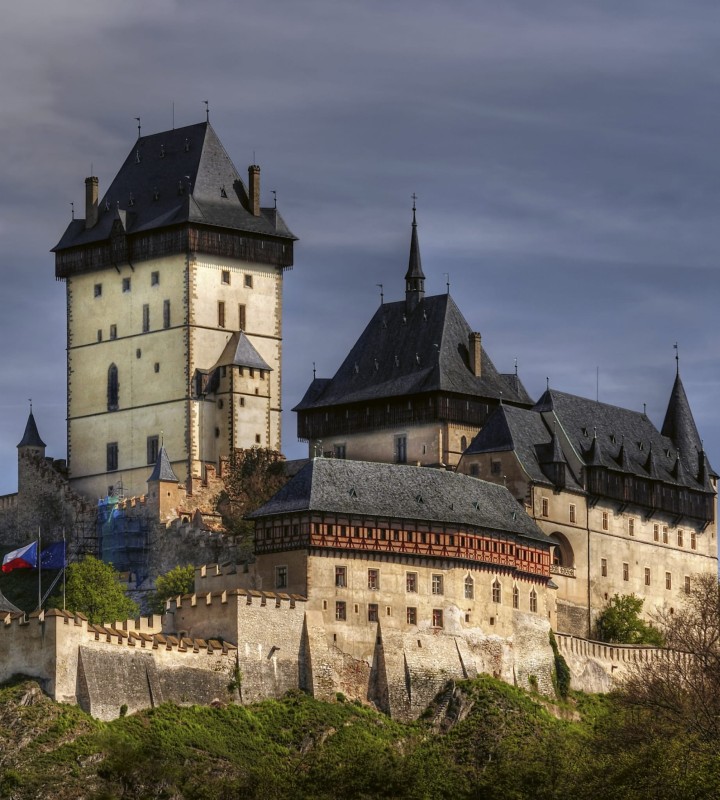 Fototapeta na flizelinie MS-3-0032 KARLSTEJN