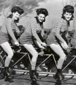Fototapeta na flizelinie MS-3-0260 WOMEN ON BICYCLE
