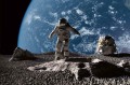 Fototapeta na flizelinie MS-5-2240 Astronauta idący 375 x 250 cm