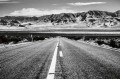 Fototapeta na flizelinie MS-5-2872 Długa pustynna autostrada 375 x 250 cm