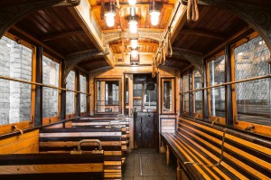 Fototapeta na flizelinie MS-5-2884 Wnętrze starego tramwaju 375 x 250 cm